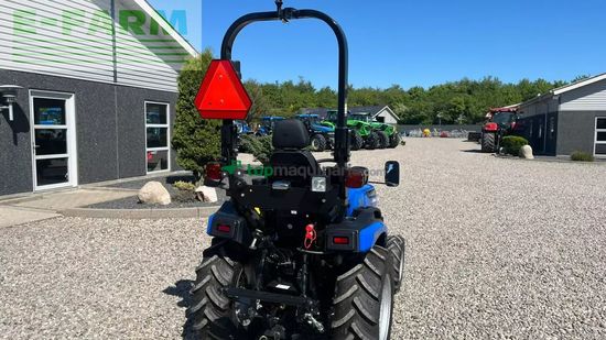 Tractor agrícola - Solis - h26 hst hydrostat med traktor dæk