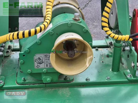 Grada rotativa - Regent - orbit m300 kreiselegge