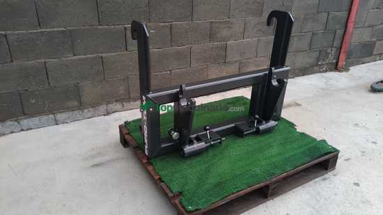 FRONTAL MANITOU - BRACKET JCB TIPO D