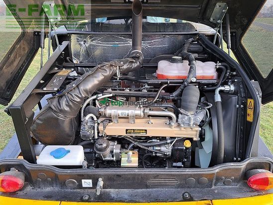 Minicargadora - JCB - 409 agri stufe v