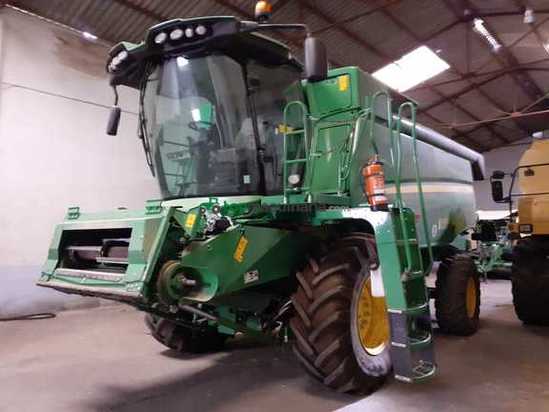 Cosechadora de Cereal - John Deere - W540