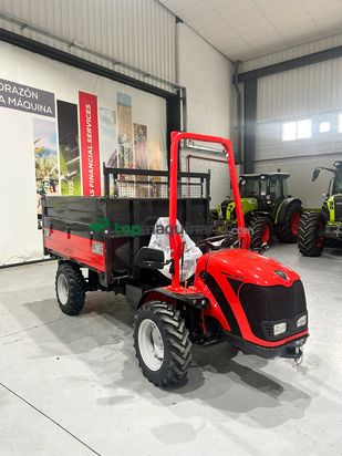 Tractocarro Tigrecar Antonio Carraro modelo 3.800