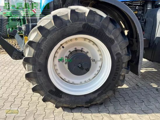 Tractor agrícola - New Holland - t8 435