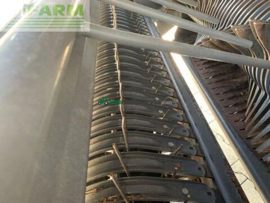 Empacadora gigant - Claas - rollant 454 rc uniwrap