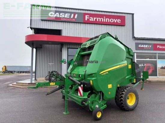 Empacadora gigant - John Deere - v461m