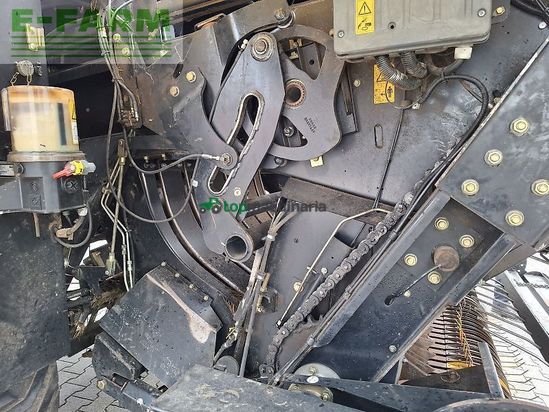 Empacadora gigant - New Holland - bb 9070