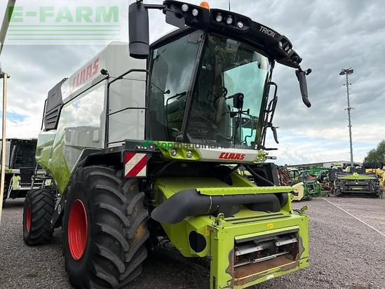 Cosechadora de Cereal - Claas - trion 720