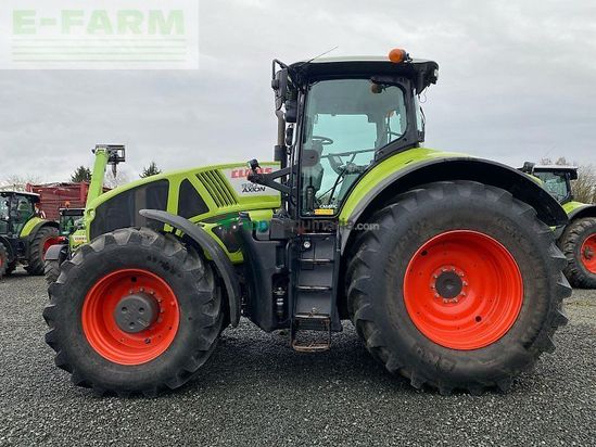 Tractor agrícola - Claas - axion 930 c-matic