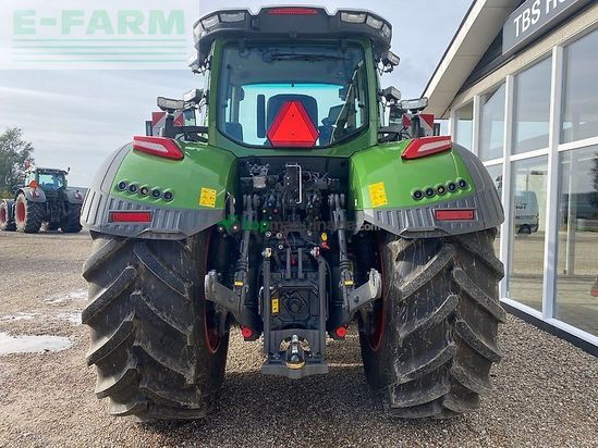Tractor agrícola - Fendt - 832 vario gen5