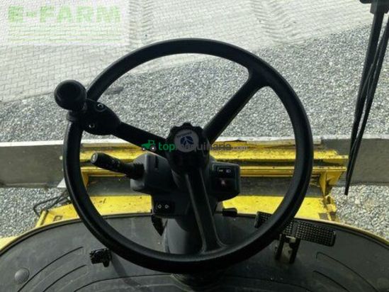 Cosechadora de Cereal - New Holland - cx 880