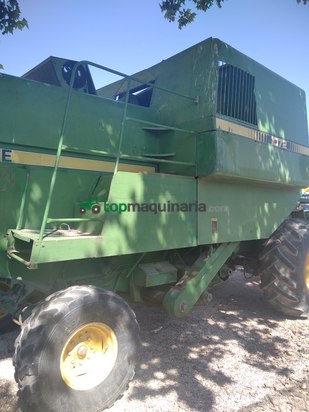 Cosechadora de Cereal - John Deere - 1072
