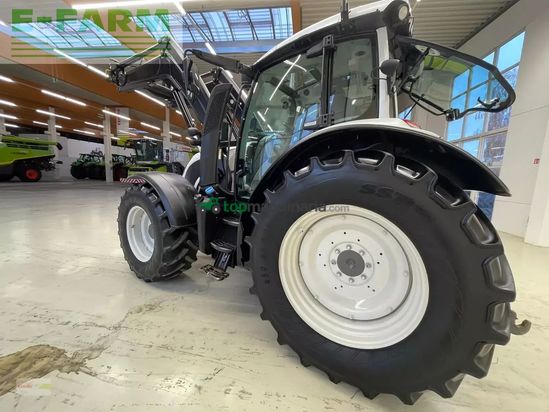 Tractor agrícola - Valtra - n154