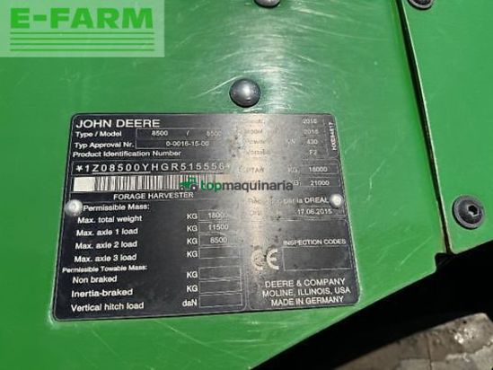 Cosechadora de Cereal - John Deere - 8500