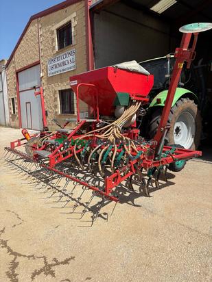 Sembradora Kverneland  TS-500