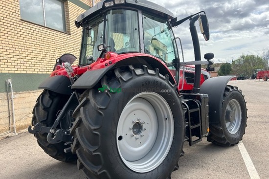 TRACTOR MASSEY FERGUSON 7S.180 DYNA 6