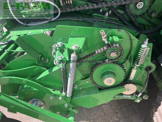 Empacadora gigant - John Deere - festkammer-kombipresse c441r