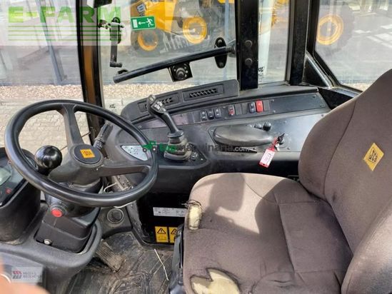Telescopica - JCB - tm 220 40 km/h