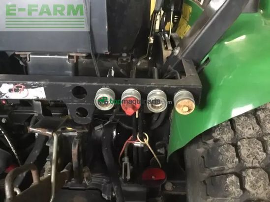 Tractor agrícola - John Deere - 3320 my11