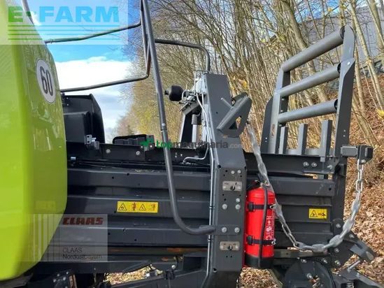 Empacadora gigant - Claas - quadrant 5200 fc tandem