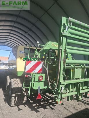 Empacadora gigant - Krone - bigpack 1270xc