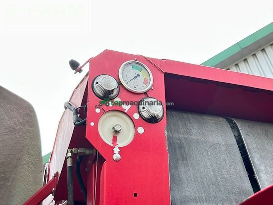 Empacadora gigant - Welger - rp 520 farmer
