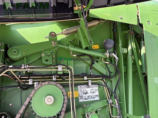 Empacadora gigant - Krone - comprima v 210 xc