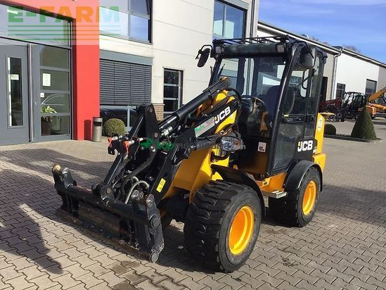 Minicargadora - JCB - 403 plus