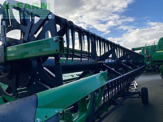 Cosechadora de Cereal - John Deere - t 670 allrad