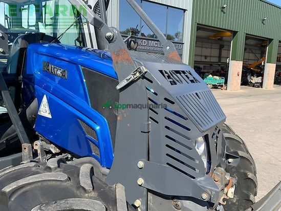 Tractor agrícola - Valtra - n123 versu forestry tractor (st27268)