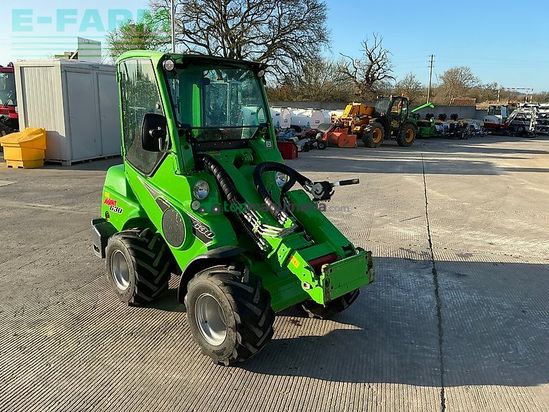 Minicargadora - Avant - 630 telescopic compact loading shovel (st26164)