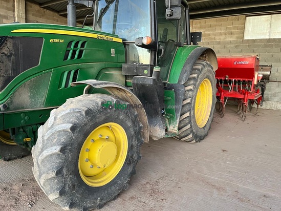 Llantas y neumáticos delanteros tractor john deere 