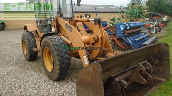 Minicargadora - Case IH - 421 b