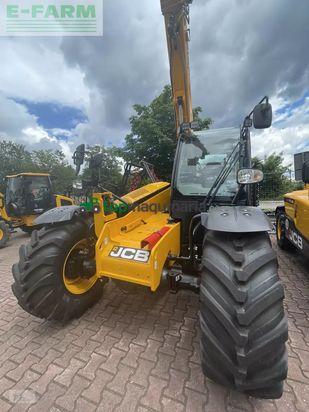 Elevadora - JCB - 536-95