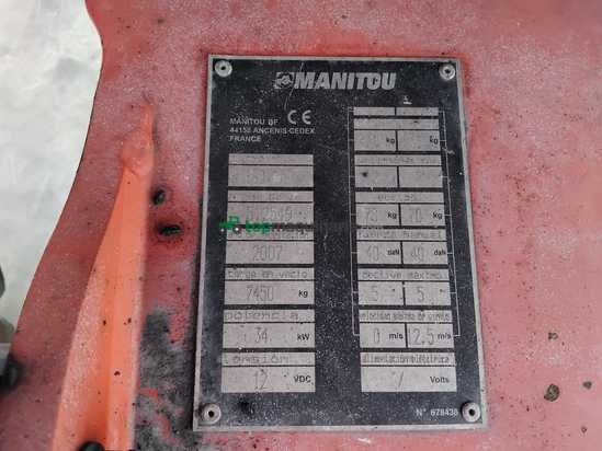 Brazo MANITOU 160ATJ EJE OSCILANTE