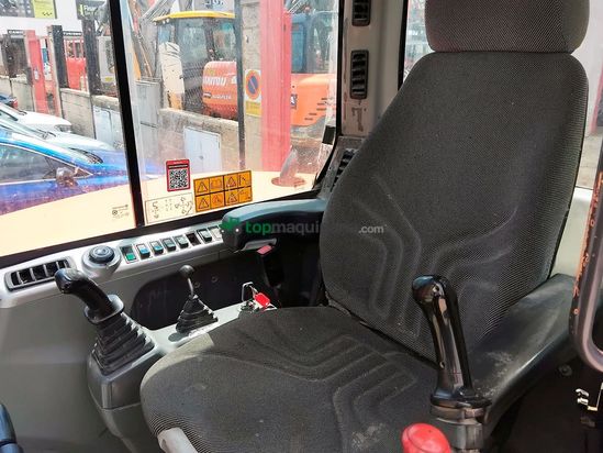 Miniexcavadora DOOSAN DX60R
