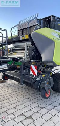Empacadora gigant - Claas - variant 585 rc pro