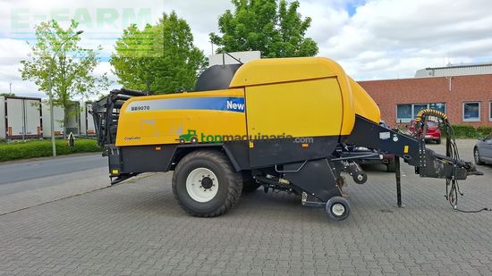 Empacadora gigant - New Holland - bb 9070