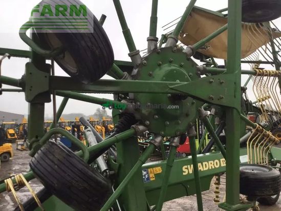 Rastrillo - Krone - ts 680