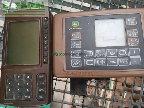 Empacadora gigant - John Deere - 678