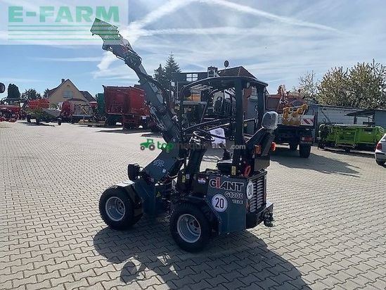 Minicargadora - Giant - g1200 tele