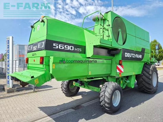 Cosechadora de Cereal - Deutz-Fahr - 5690 hts