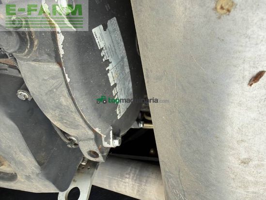 Cosechadora de Cereal - New Holland - cx 8070