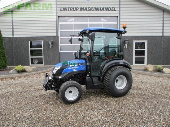 Tractor agrícola - Solis - 26 hst med kabine, turf dæk og frontlift