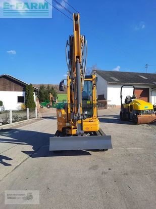 Excavadora - XCMG - xe35e