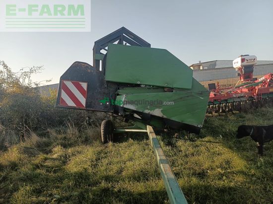 Cosechadora de Cereal - John Deere - 2256