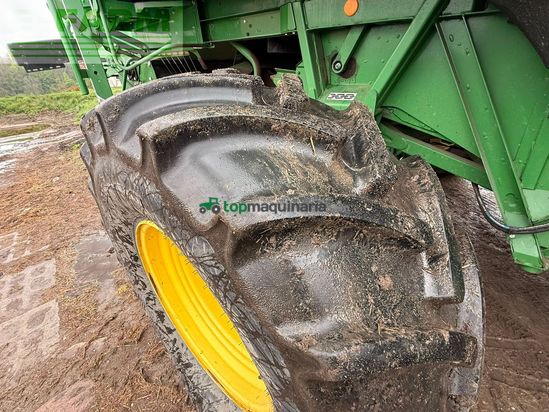 Cosechadora de Cereal - John Deere - T670i