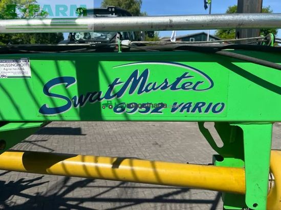 Rastrillo - Deutz-Fahr - swatmaster 6952 vario