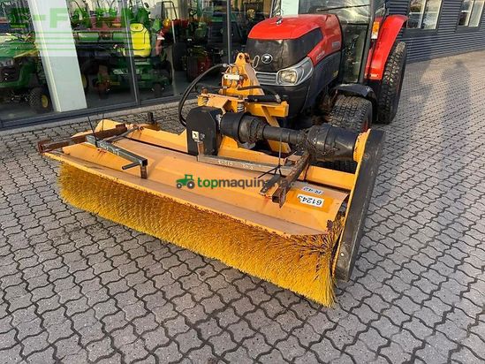 Tractor agrícola - Kubota - 5740