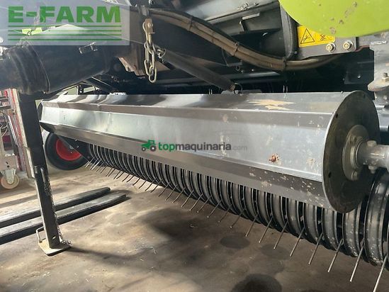 Empacadora gigant - Claas - variant 380 rc