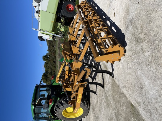 Chisel  AGROTIG CH400 de 4m en 3 filas 